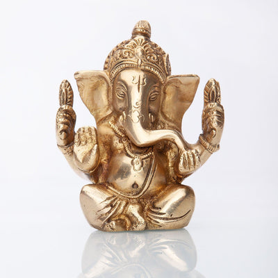 Statuetta del dio Ganesh in ottone dorato lucidato