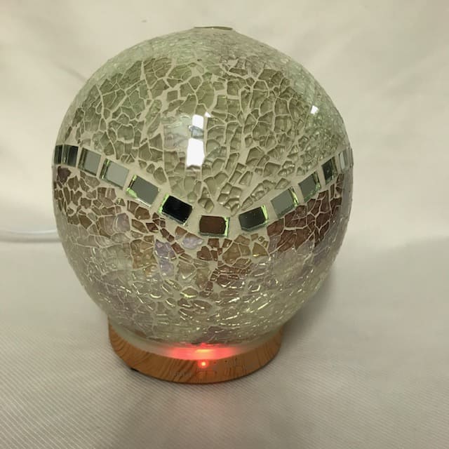 Sfera, aromadiffusore e lampada insieme, luci led che si alternano, luce naturale con mosaico di specchietti
