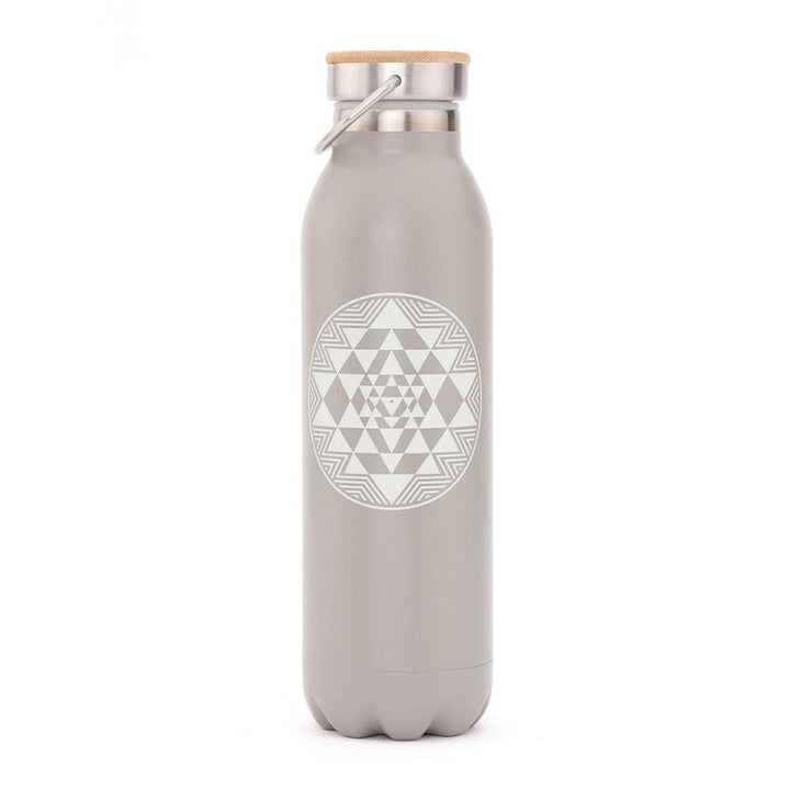Termos 600ml in acciaio inox per Yoga-meditazione-pilates con disegnio yantra bianco su sfondo grigio 