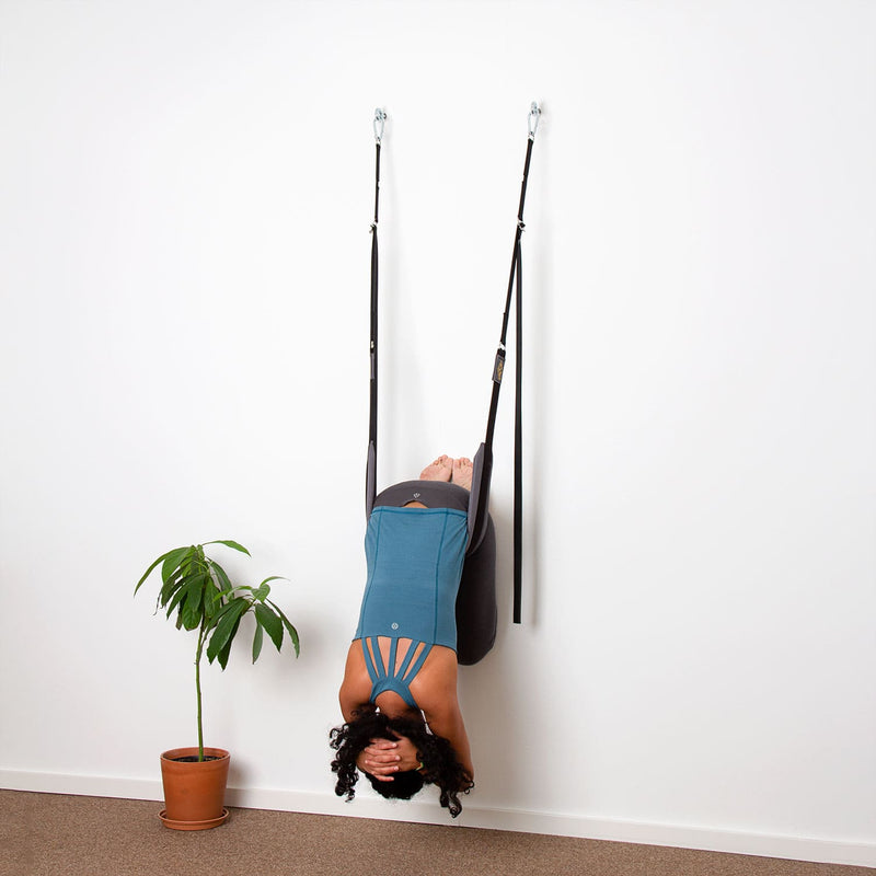 Yoga altalena pelvic swing da muro  in uso