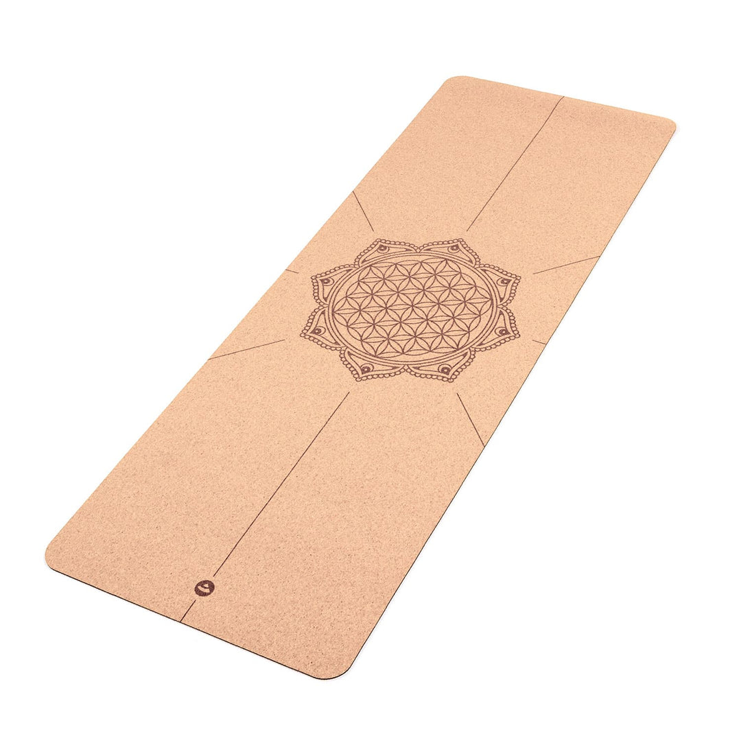 Tappetino yoga in sughero e gomma Phoenix 185x65 con disegno Fiore della Vita disteso aperto