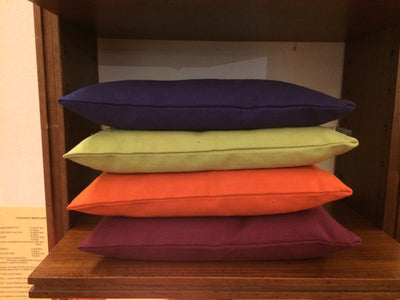 cuscino sfoderabile con pula di farro colori vari