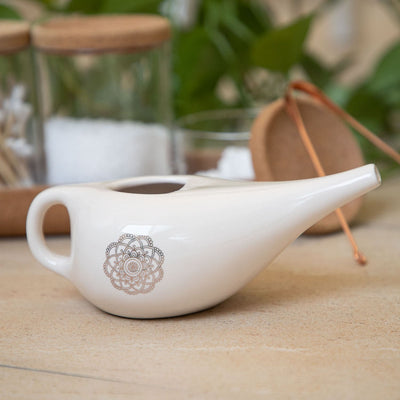 Neti-pot o Lota strumento in ceramica per pulizia naso e vie respiratorie 