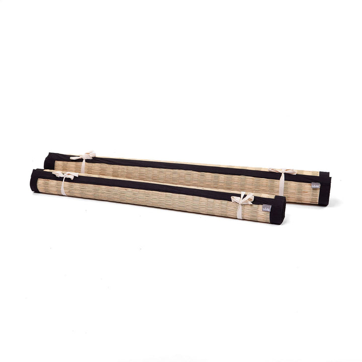 due misure tatami arrotolati