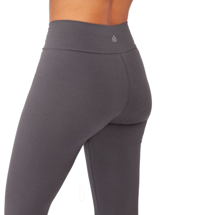 Legging yoga-fitness-pilates su modella back