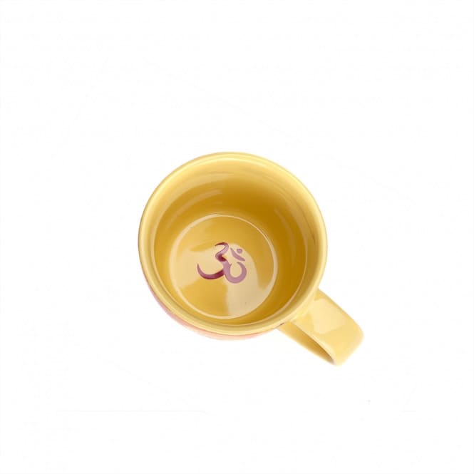 Tazze yogiche yogimug con colori e disegni diversi simbolo OM sul fondo